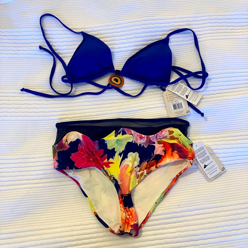 BNWT Saha bikini set